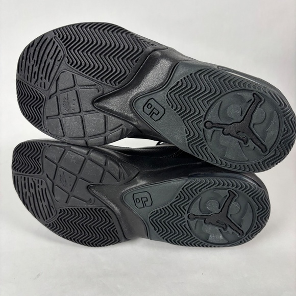 Nike, Jordan Max Aura 3 (GS,) Sneakers, All Black Leather, - Picture 12 of 15